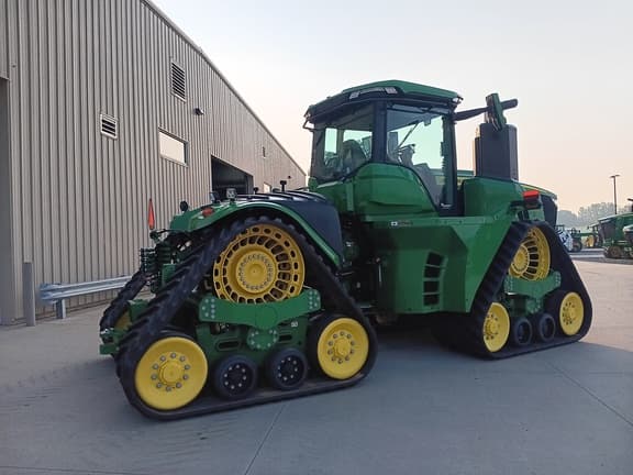 Image of John Deere 9RX 640 equipment image 2