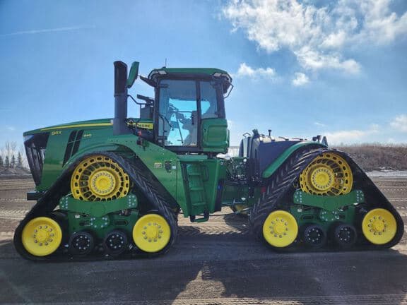 Image of John Deere 9RX 640 equipment image 1