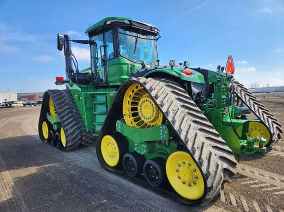 Image of John Deere 9RX 640 equipment image 2