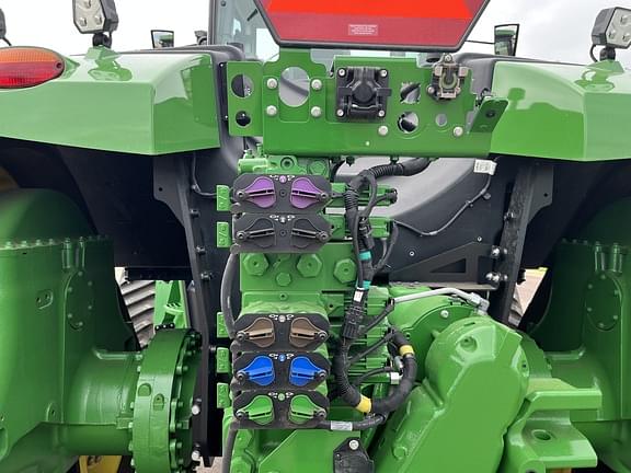 Image of John Deere 9RX 640 equipment image 4