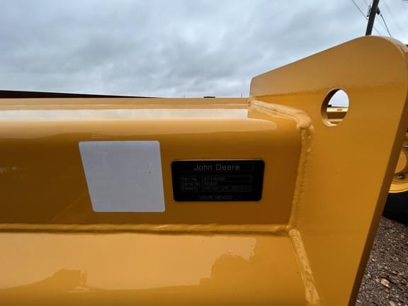 Image of John Deere AT413236 equipment image 4