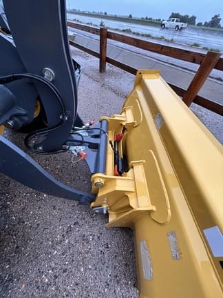 Image of John Deere AT413236 equipment image 2