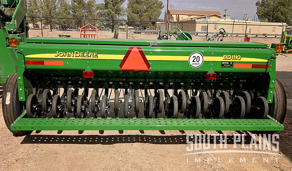 Image of John Deere BD1110 Image 1