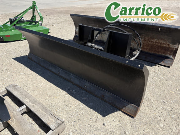 2024 John Deere BL8B Image