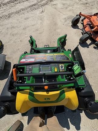 Image of John Deere Q850M equipment image 3
