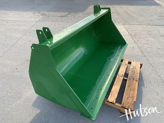 Image of John Deere Bucket equipment image 1