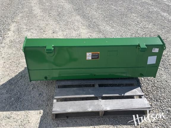 Image of John Deere Bucket equipment image 3