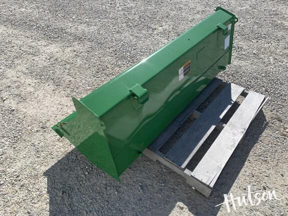 Image of John Deere Bucket equipment image 1