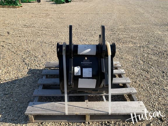 Image of John Deere BYT10978 equipment image 2