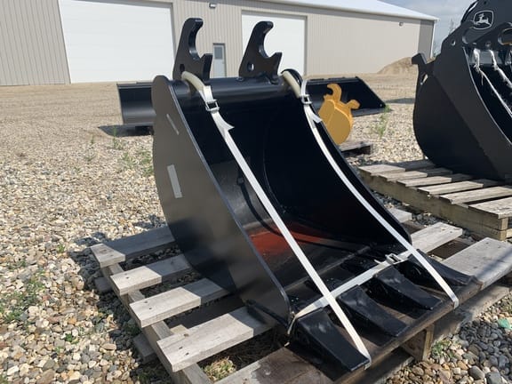 2024 John Deere BYT10978 Equipment Image0