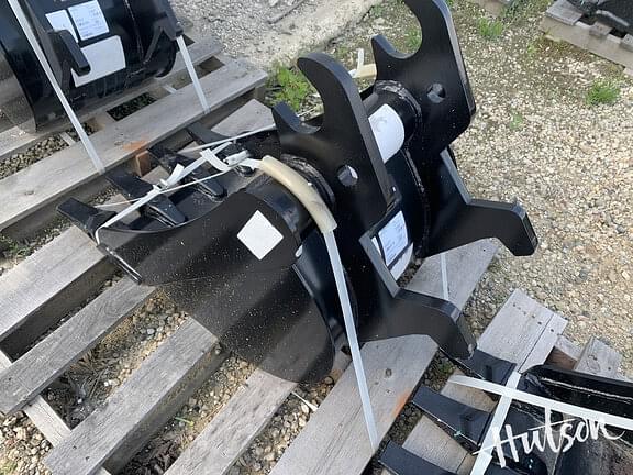 Image of John Deere BYT10978 equipment image 1
