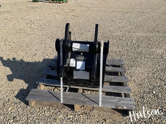Image of John Deere BYT10978 equipment image 2