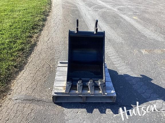 Image of John Deere BYT10978 equipment image 1