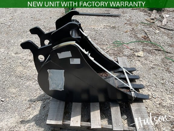 2024 John Deere Compact Excavator Bucket Equipment Image0