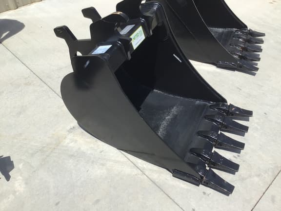 Image of John Deere Excavator Bucket Primary image