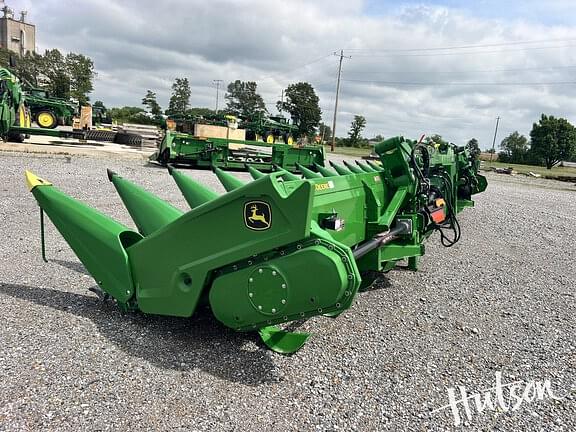 Image of John Deere C12F equipment image 1