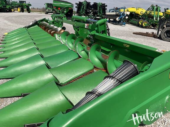 Image of John Deere C12F equipment image 2