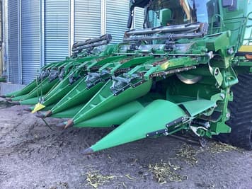 Main image John Deere C12F