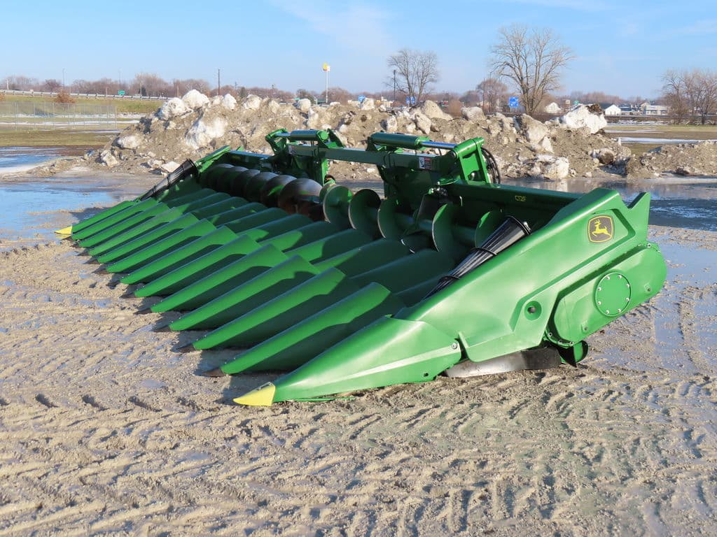 Image of John Deere C12F Primary image