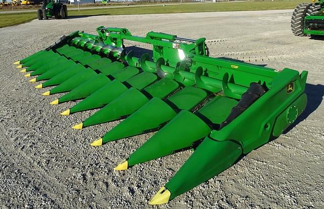 Image of John Deere C12F equipment image 1