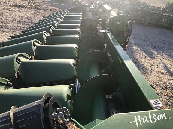Image of John Deere C12F equipment image 4