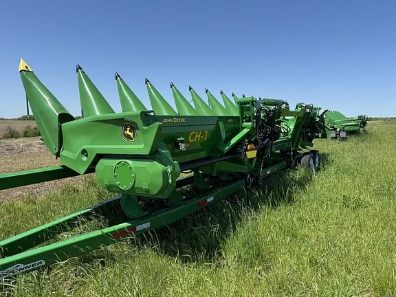 Image of John Deere C12F Primary image