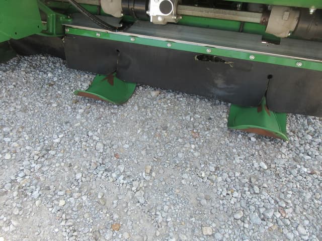 Image of John Deere C12F equipment image 3