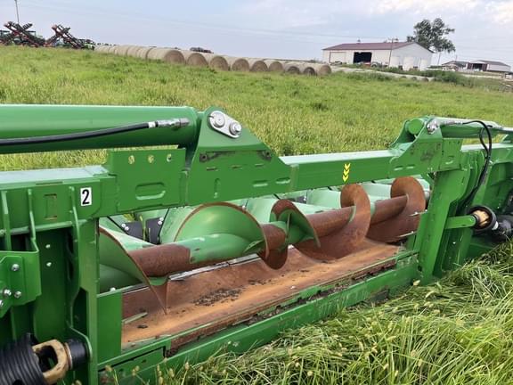 Image of John Deere C12F equipment image 1