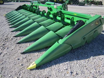 Main image John Deere C12F