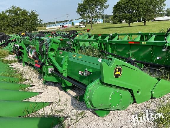 Image of John Deere C12F equipment image 1