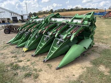 Main image John Deere C12F