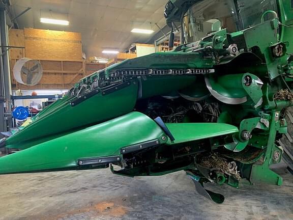 Image of John Deere C12F equipment image 2