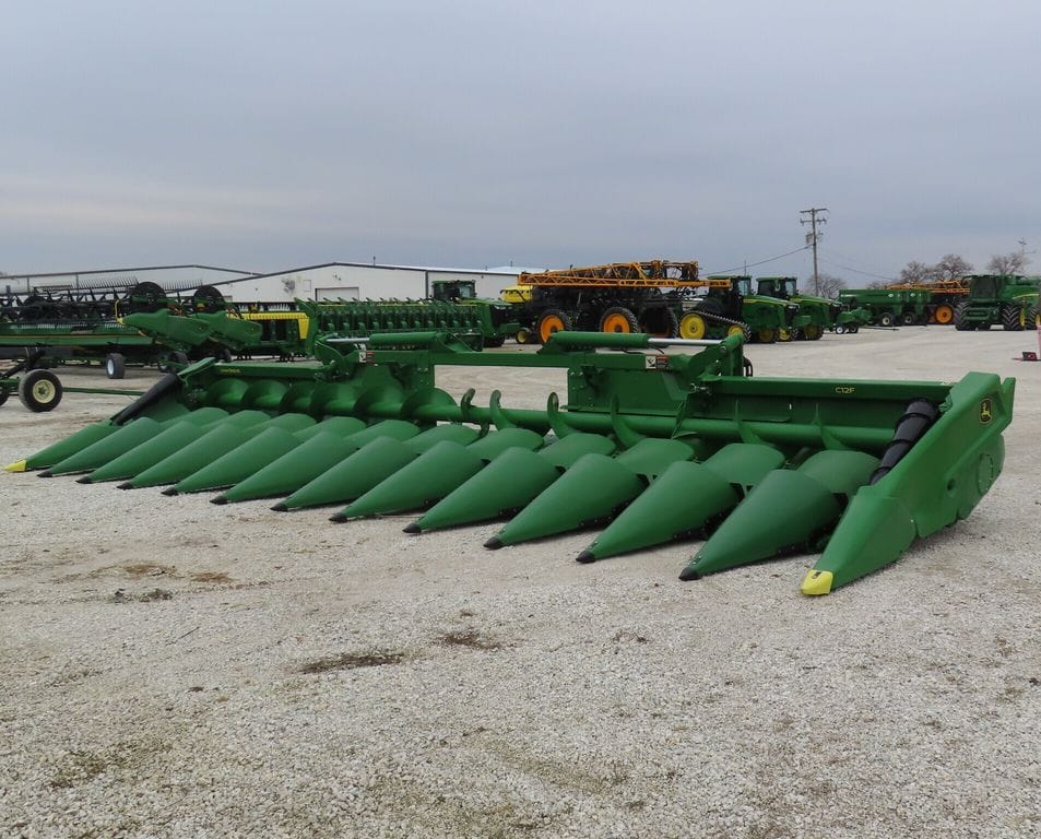 Main image John Deere C12F