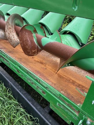 Image of John Deere C12F equipment image 3