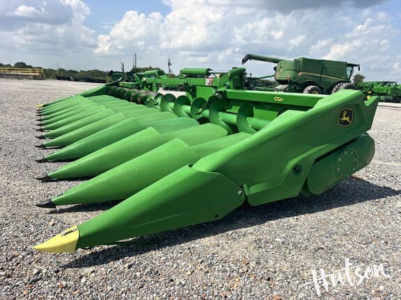 Image of John Deere C12F equipment image 1