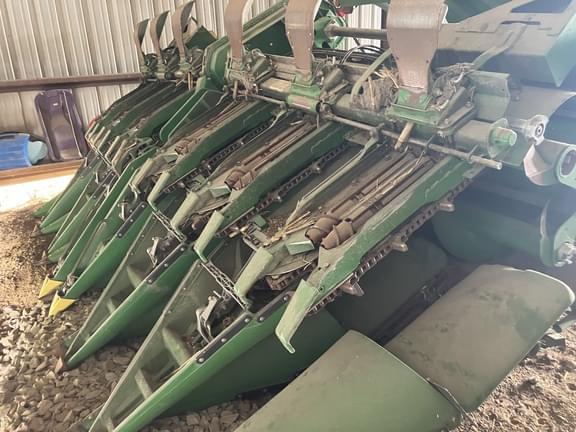 Image of John Deere C12F equipment image 3