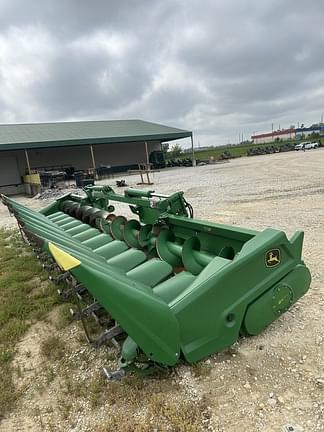 Image of John Deere C12F equipment image 1