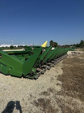 Image of John Deere C12F equipment image 1