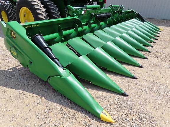 Image of John Deere C12F Primary image