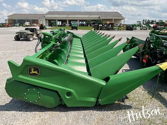 Image of John Deere C12F equipment image 1