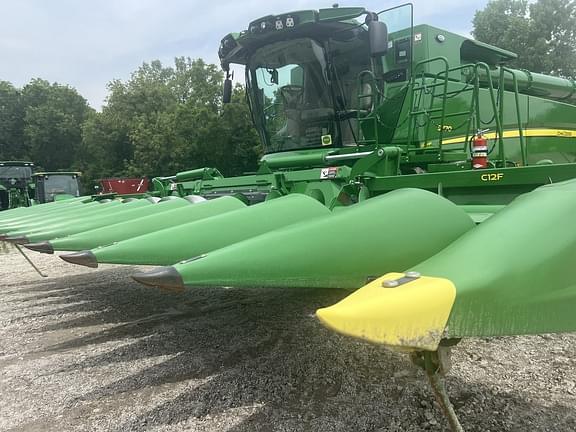 Image of John Deere C12F Primary image