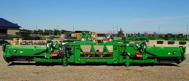 Image of John Deere C12F equipment image 4