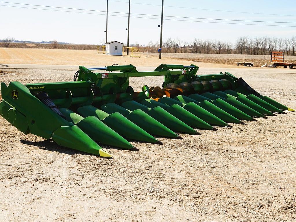 Image of John Deere C12F Primary image