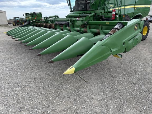 Image of John Deere C12F Primary image