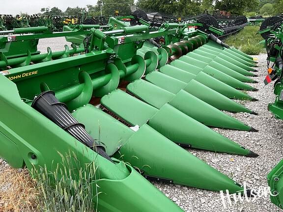 Image of John Deere C12F Primary image