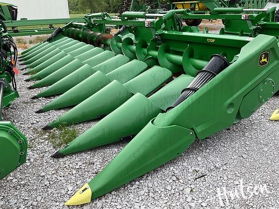 Image of John Deere C12F equipment image 1