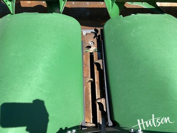 Image of John Deere C12F equipment image 2