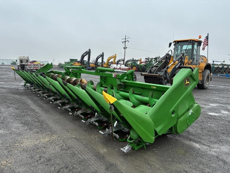 Image of John Deere C12F Primary image