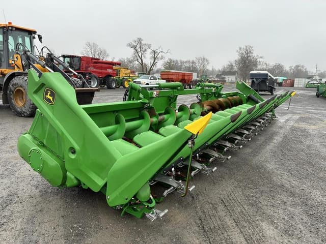 Image of John Deere C12F equipment image 1