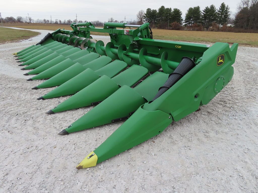 Main image John Deere C12F